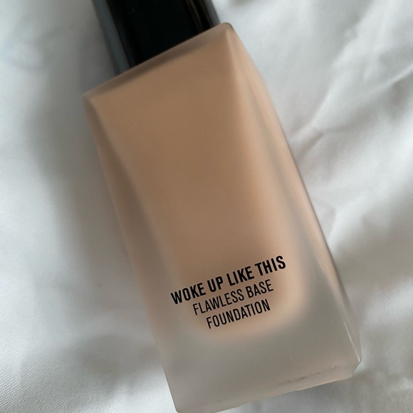 Il Makiage Woke Up Like This Liquid Foundation #75 Used Twice - Picture 3 of 4